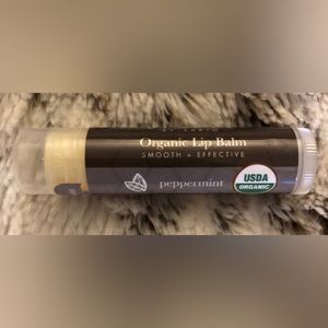 NWOT Beauty by Earth organic beeswax lip balm - peppermint